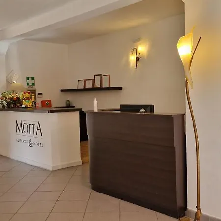 Mhotel Motta 3* Costigliole d'Asti