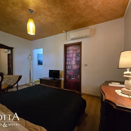 Mhotel Motta Hotel Costigliole d'Asti