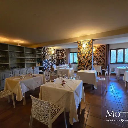 Mhotel Motta Hotel Costigliole d'Asti
