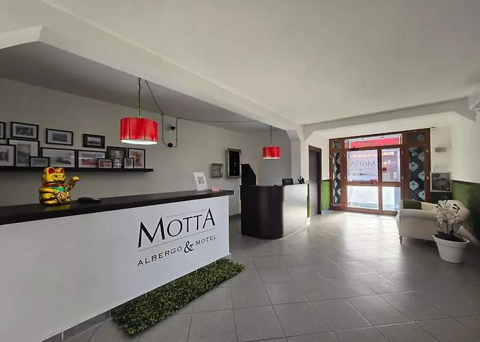 Mhotel Motta 호텔 3*